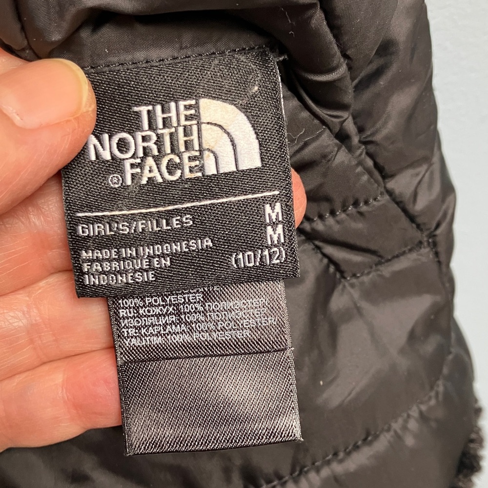 The North Face Girl’s Reversible Mossbud Swirl Vest Medium (10/12) - Picture 4 of 11